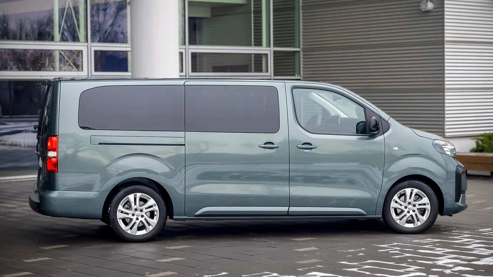 Opel zafira 2.2 diesel 2026 (1)